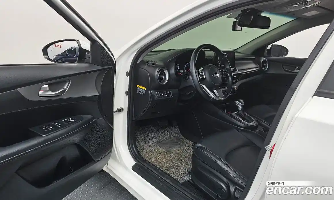 Kia K3 2020 1.6 Автомат в Москве № 758626, фото 10