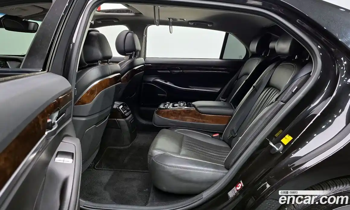 Genesis EQ900 2017 3.8 Автомат в Москве № 758938, фото 12