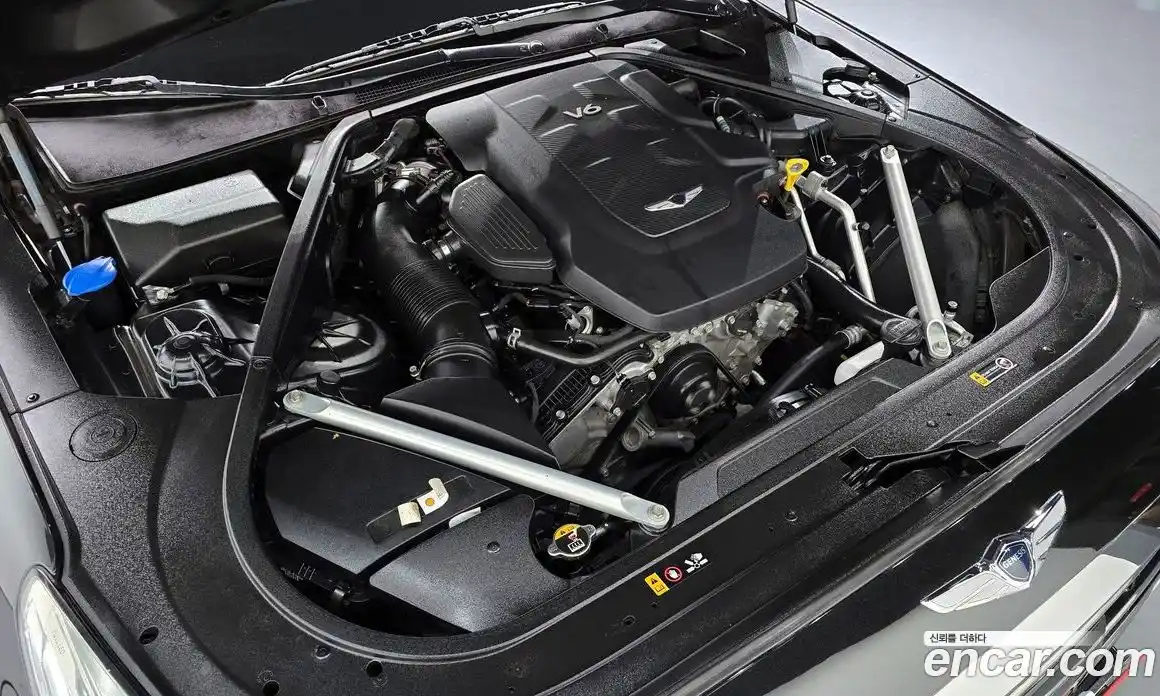 Genesis EQ900 2017 3.8 Автомат в Москве № 758938, фото 6