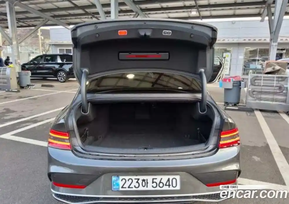 Genesis G80 2025 2.5 Автомат в Москве № 758970, фото 9