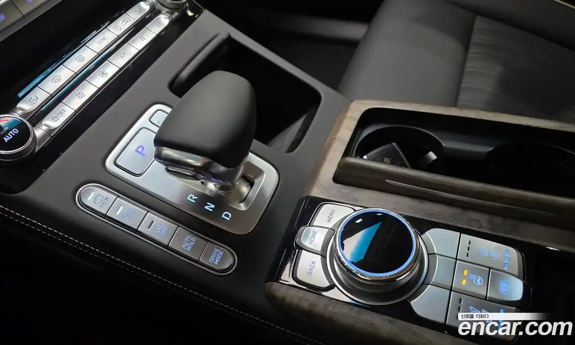 Genesis G90 2020 3.8 Автомат в Москве № 759001, фото 9