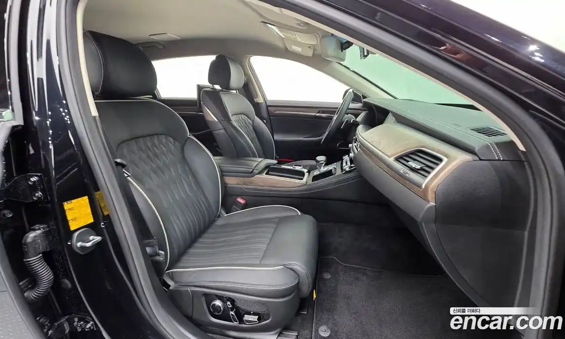 Genesis G90 2020 3.8 Автомат в Москве № 759001, фото 10