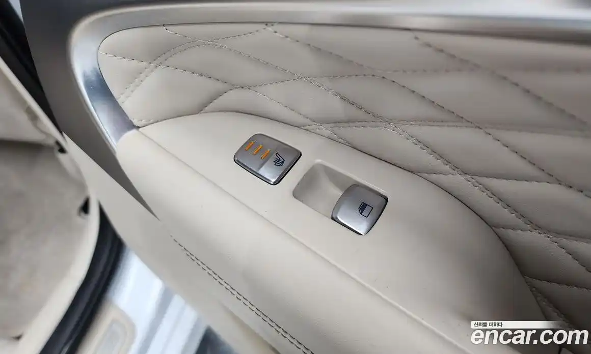 Genesis G70 2019 3.3 Автомат в Москве № 759193, фото 18