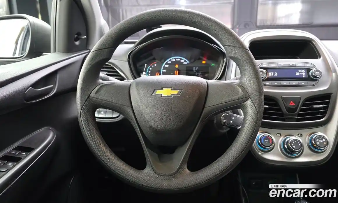 Chevrolet Spark 2017 1.0 Автомат в Москве № 760542, фото 13