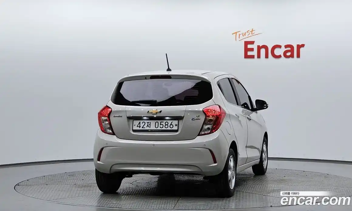Chevrolet Spark 2016 1.0 Автомат в Москве № 760581, фото 4