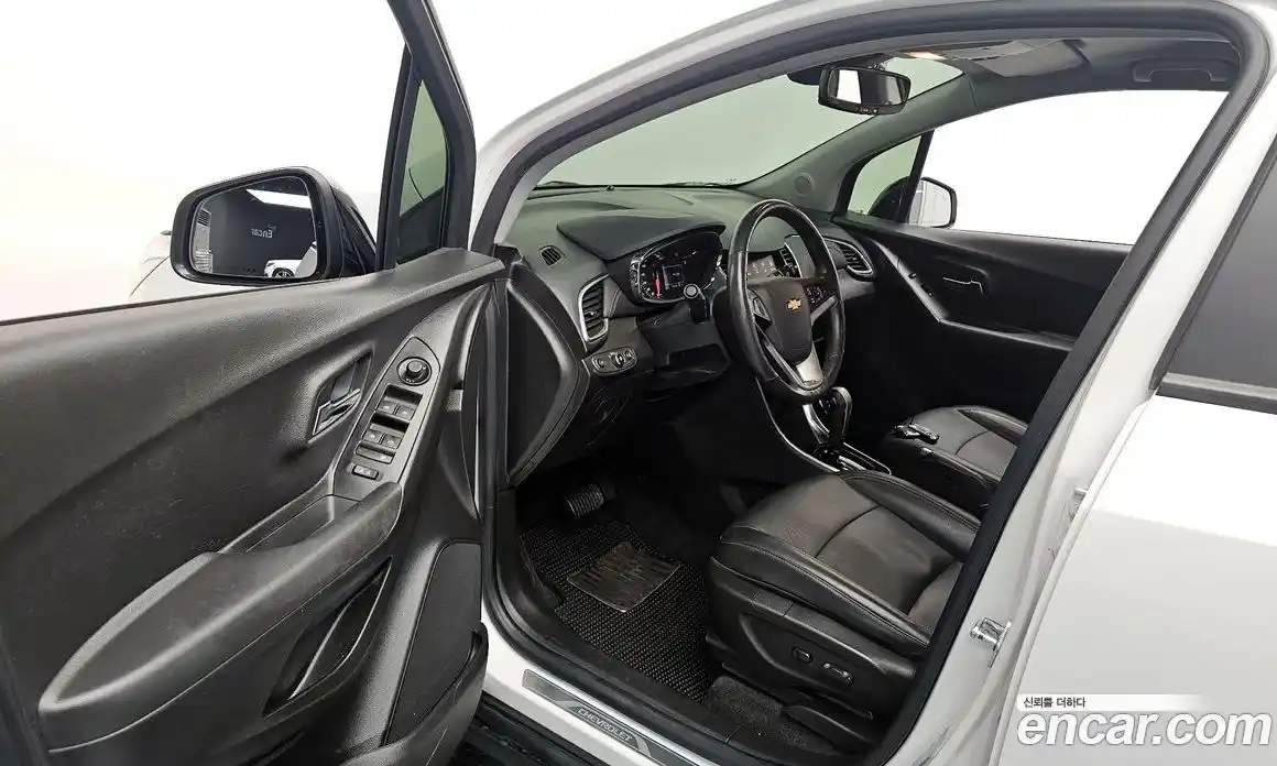 Chevrolet Trax 2019 1.4 Автомат в Москве № 760639, фото 10