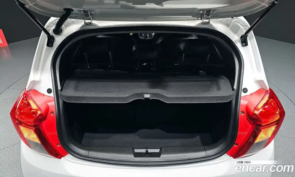 Chevrolet Spark 2017 1.0 Автомат в Москве № 760690, фото 20