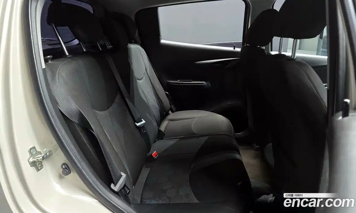 Chevrolet Spark 2016 1.0 Автомат в Москве № 760756, фото 12