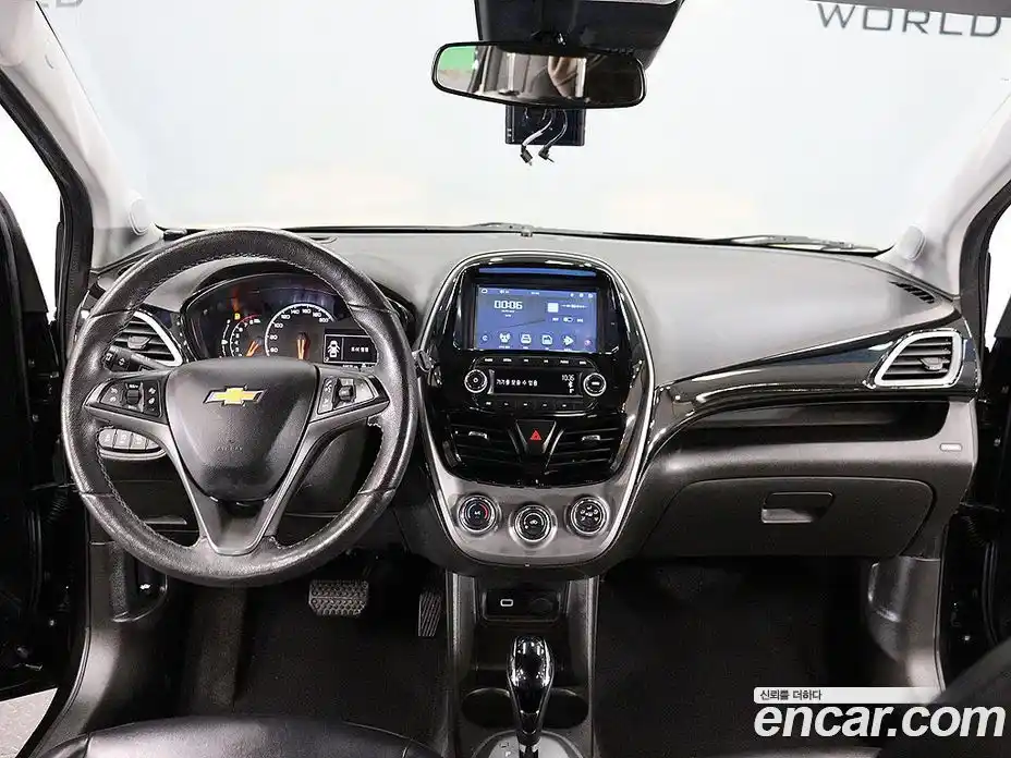 Chevrolet Spark 2018 1.0 Автомат в Москве № 760803, фото 15