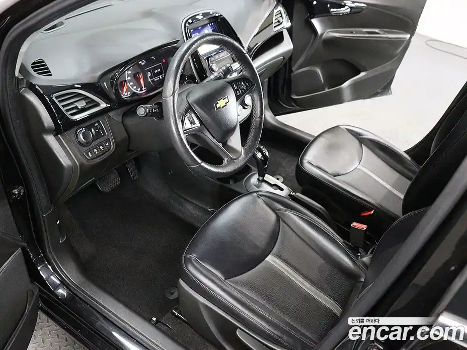 Chevrolet Spark 2018 1.0 Автомат в Москве № 760803, фото 18