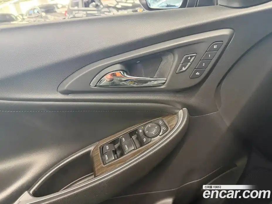 Chevrolet Malibu 2017 2.0 Автомат в Москве № 760963, фото 9