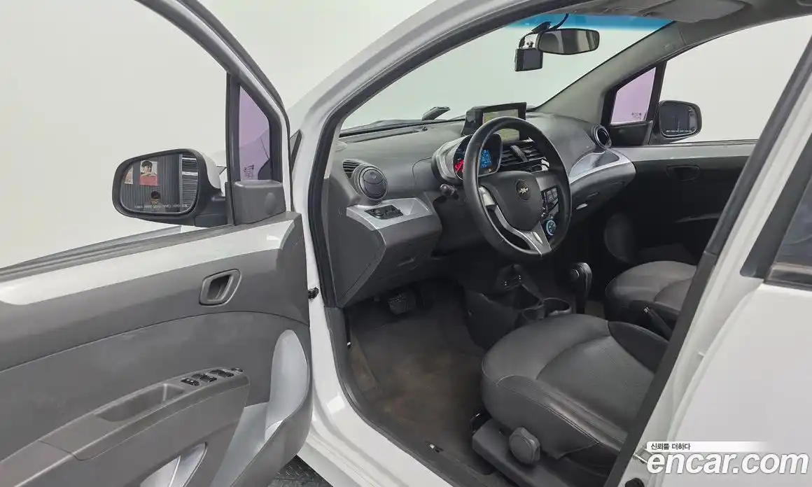 Chevrolet Spark 2015 1.0 Автомат в Москве № 760984, фото 10