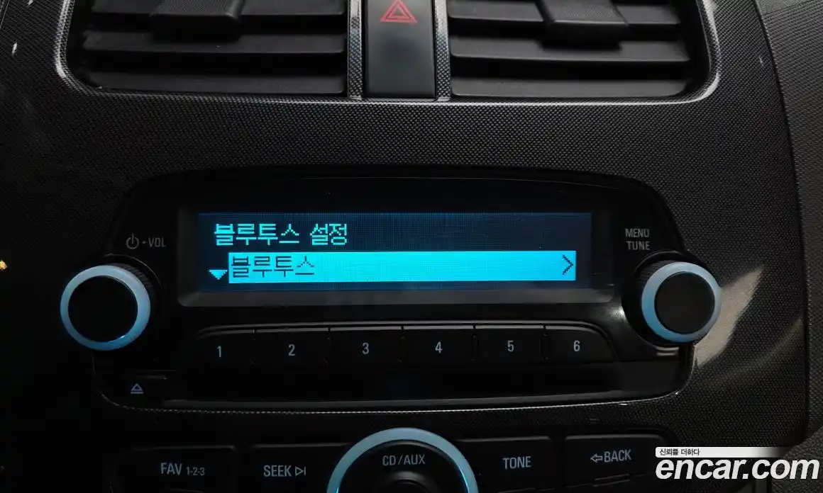 Chevrolet Spark 2014 1.0 Механическая в Москве № 761037, фото 19