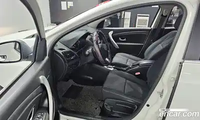 Renault SM3 2010 1.6 гидро в Москве № 761233, миниатюра 10