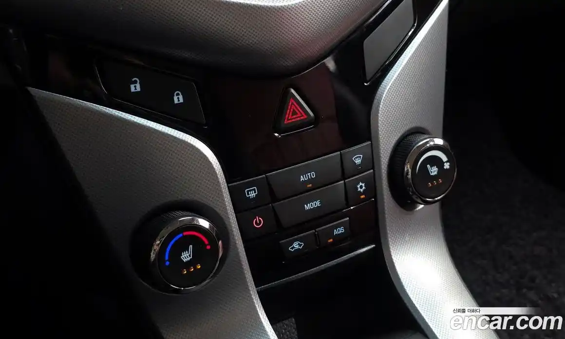 Chevrolet Cruze 2011 2.0 Автомат в Москве № 761287, фото 18