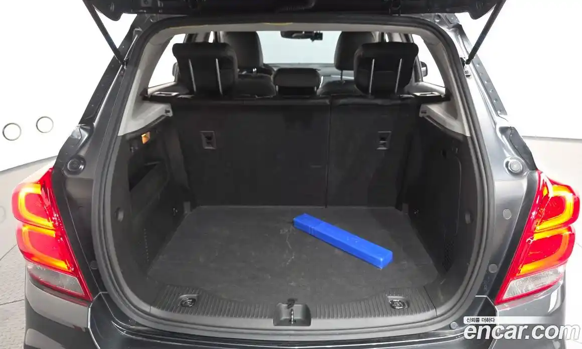 Chevrolet Trax 2016 1.6 Автомат в Москве № 761417, фото 20