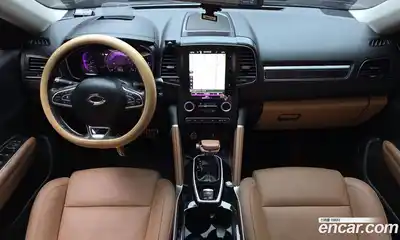 Renault QM6 2023 2.0 Автомат в Москве № 761790, миниатюра 7