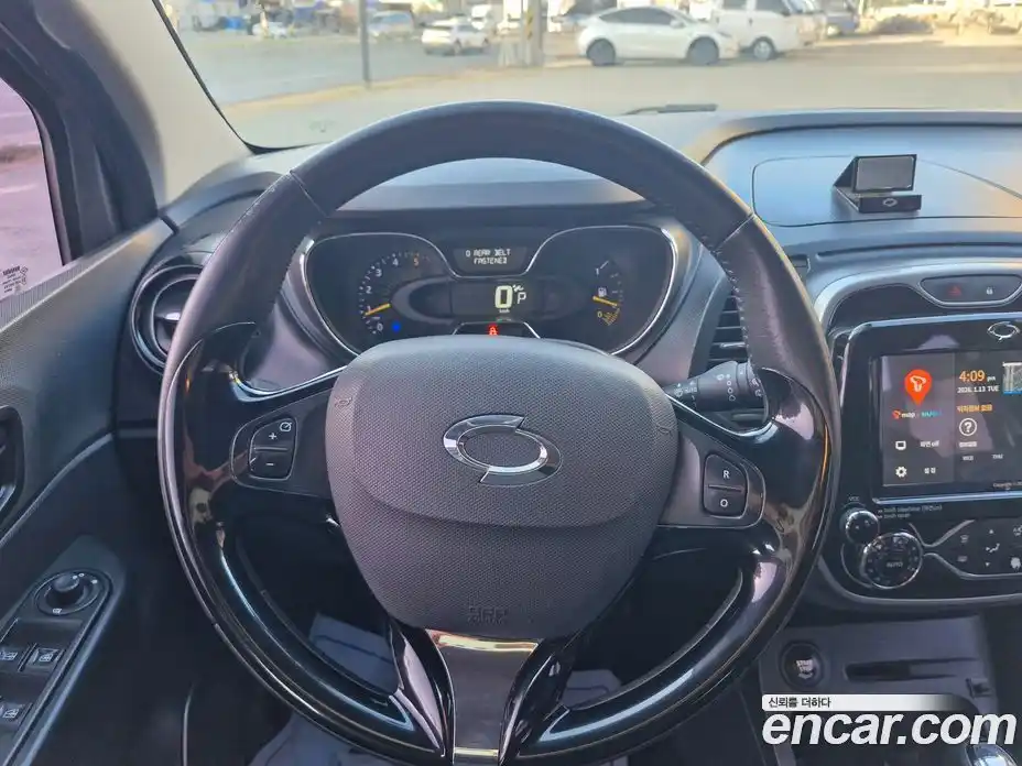 Renault QM3 2016 1.5 Автомат в Москве № 761858, фото 12