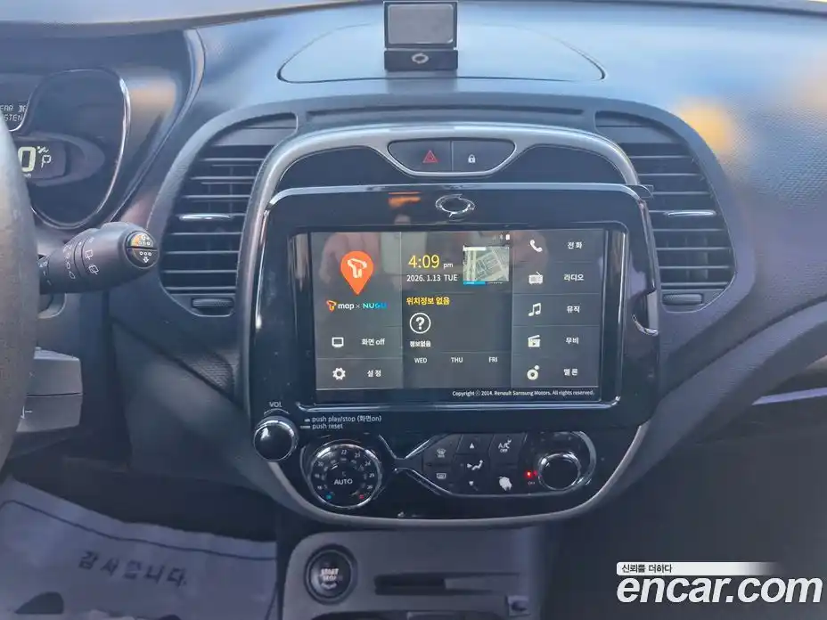 Renault QM3 2016 1.5 Автомат в Москве № 761858, фото 13