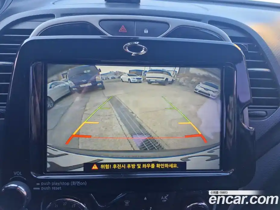 Renault QM3 2016 1.5 Автомат в Москве № 761858, фото 18