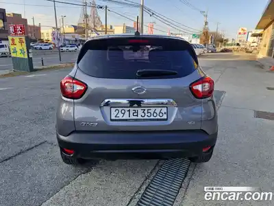 Renault QM3 2016 1.5 Автомат в Москве № 761858, миниатюра 6