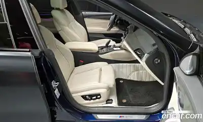 BMW 6-Series 2024 3.0 гидро в Москве № 762287, миниатюра 11