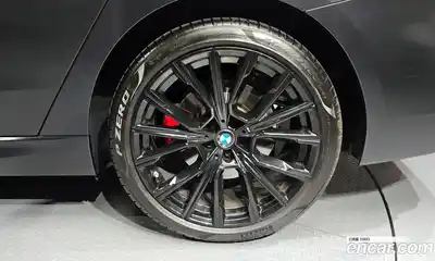 BMW 6-Series 2024 3.0 гидро в Москве № 762287, миниатюра 5