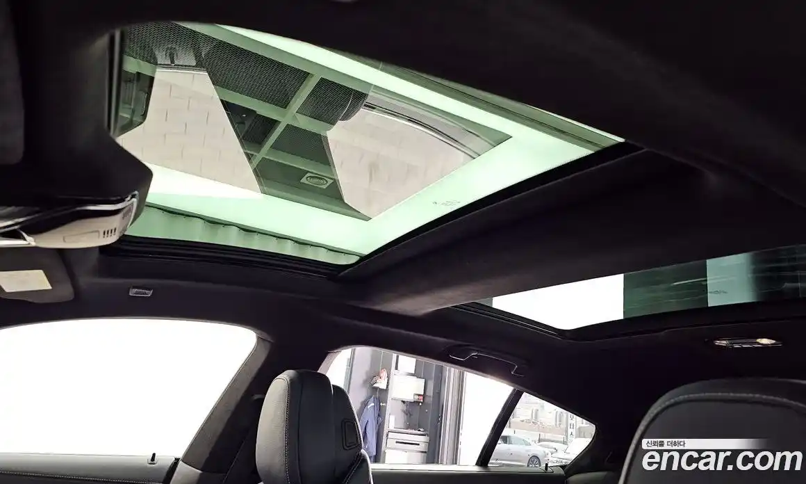 BMW 8-Series 2024 4.4 Автомат в Москве № 762401, фото 18