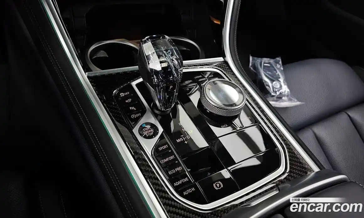 BMW 8-Series 2024 4.4 Автомат в Москве № 762401, фото 8