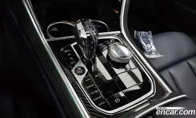 BMW 8-Series 2024 4.4 Автомат в Москве № 762401, миниатюра 8