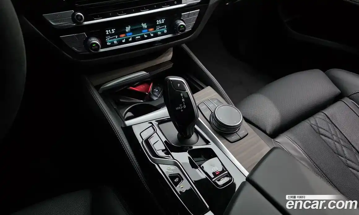 BMW 6-Series 2023 2.0 гидро в Москве № 762510, фото 9