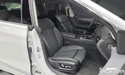 BMW 6-Series 2023 2.0 гидро в Москве № 762510, миниатюра 10