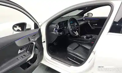 Mercedes-Benz A-Class 2022 2.0 Автомат в Москве № 763722, миниатюра 11