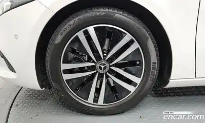 Mercedes-Benz A-Class 2022 2.0 Автомат в Москве № 763722, миниатюра 5