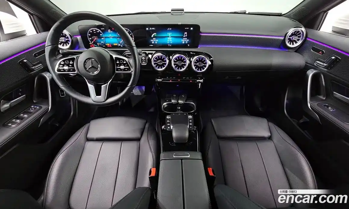 Mercedes-Benz A-Class 2022 2.0 Автомат в Москве № 763722, фото 7