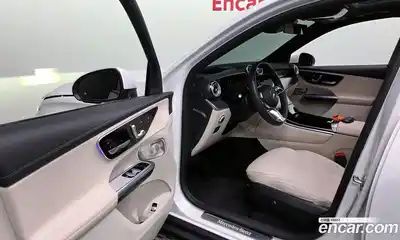 Mercedes-Benz GLC-Class 2025 2.0 Автомат в Москве № 763769, миниатюра 11