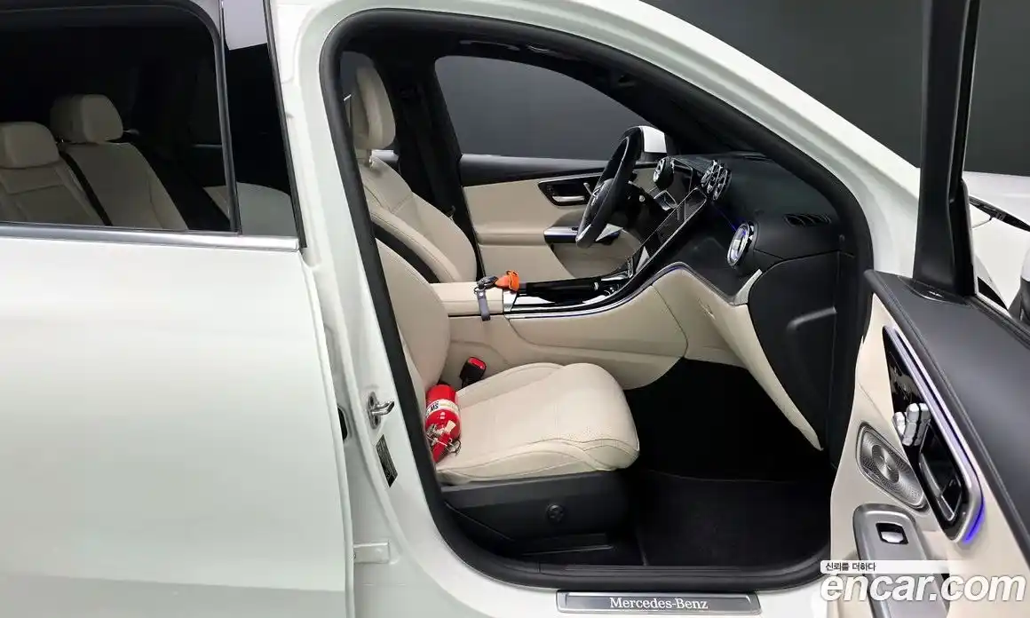 Mercedes-Benz GLC-Class 2025 2.0 Автомат в Москве № 763769, фото 10