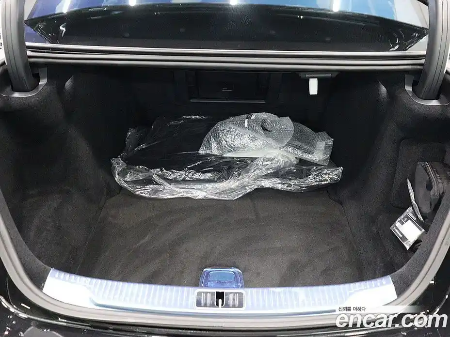 Mercedes-Benz S-Class 2025 4.0 Автомат в Москве № 763789, фото 15