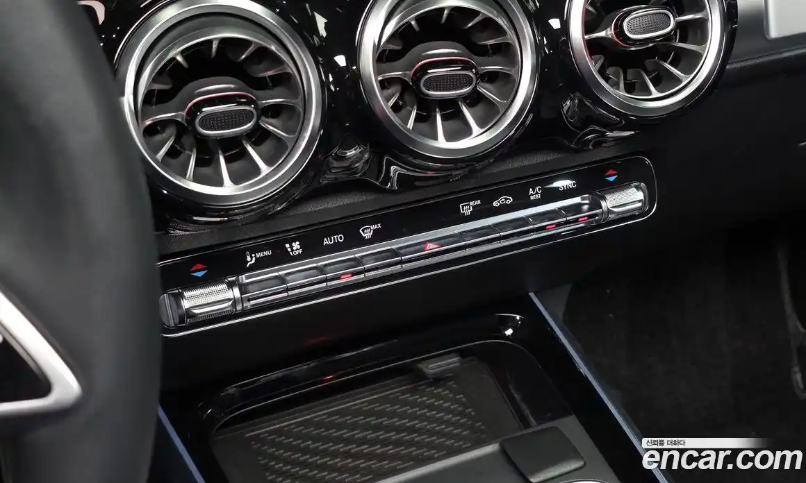 Mercedes-Benz GLB-Class 2024 1.9 Автомат в Москве № 763959, фото 18