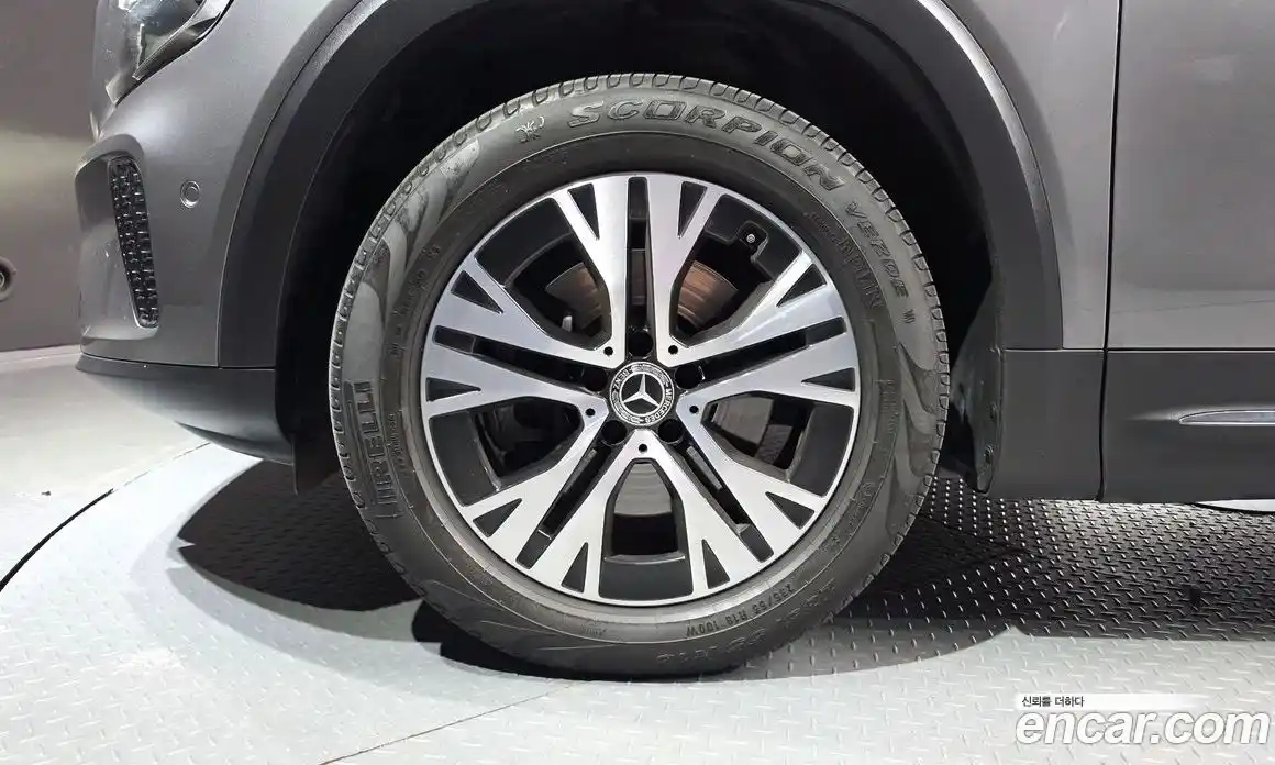 Mercedes-Benz GLB-Class 2024 1.9 Автомат в Москве № 763959, фото 5