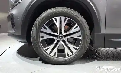 Mercedes-Benz GLB-Class 2024 1.9 Автомат в Москве № 763959, миниатюра 5