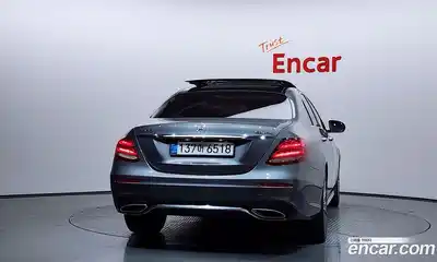 Mercedes-Benz E-Class 2017 2.0 Автомат в Москве № 764345, миниатюра 4