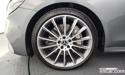 Mercedes-Benz E-Class 2017 2.0 Автомат в Москве № 764345, миниатюра 5