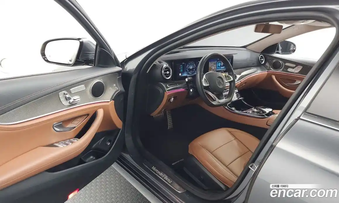 Mercedes-Benz E-Class 2017 2.0 Автомат в Москве № 764345, фото 10