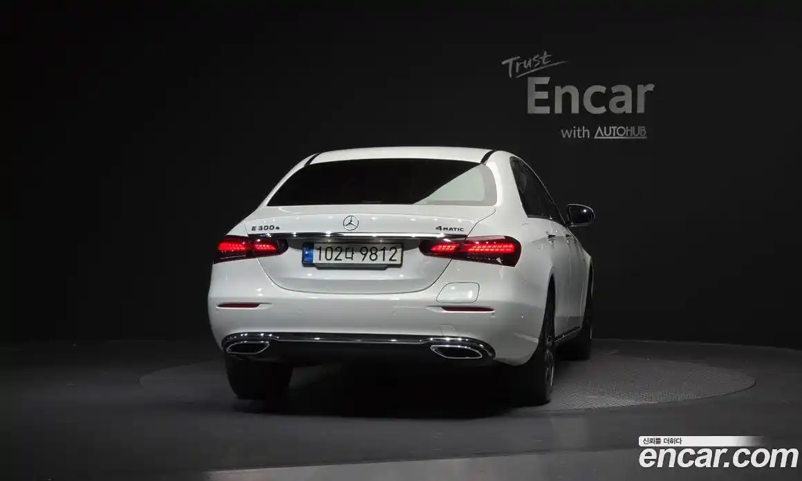 Mercedes-Benz E-Class 2021 2.0 Автомат в Москве № 764376, фото 4