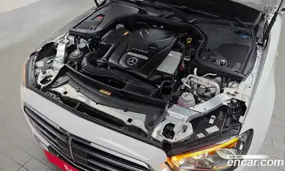 Mercedes-Benz E-Class 2021 2.0 Автомат в Москве № 764376, миниатюра 6