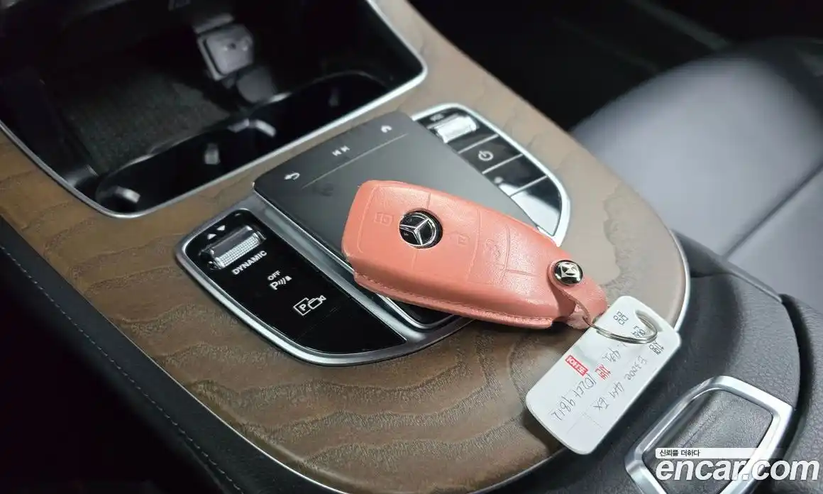 Mercedes-Benz E-Class 2021 2.0 Автомат в Москве № 764376, фото 9