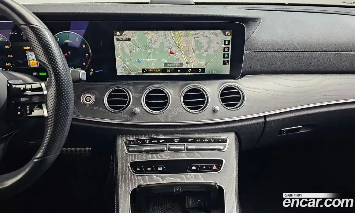 Mercedes-Benz E-Class 2022 2.0 Автомат в Москве № 764391, фото 15