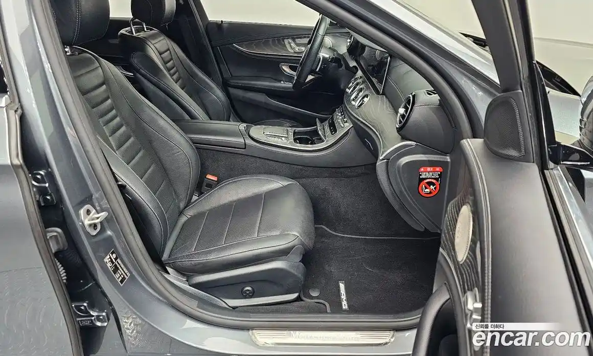 Mercedes-Benz E-Class 2022 2.0 Автомат в Москве № 764391, фото 10