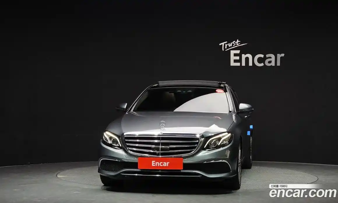 Mercedes-Benz E-Class 2020 3.0 Автомат в Москве № 764517, фото 3